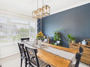 Dining Room- click for photo gallery
